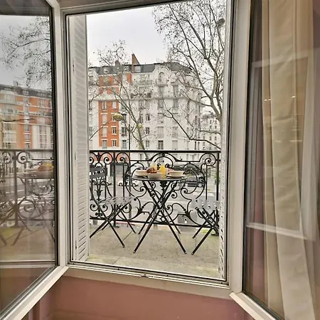 Proche Parc Monceau - Iii * باريس