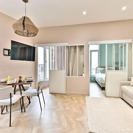 Proche Parc Monceau - Iii Appartement *