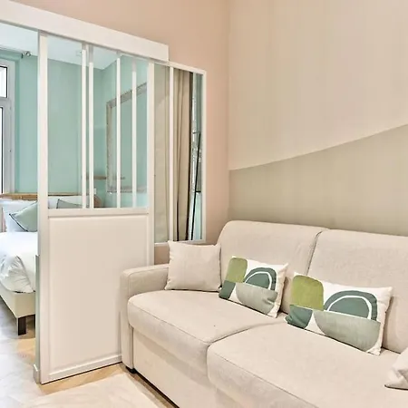 Proche Parc Monceau - Iii Appartement Paris